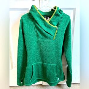 Women’s Stio pullover
